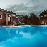 Villa Astron *